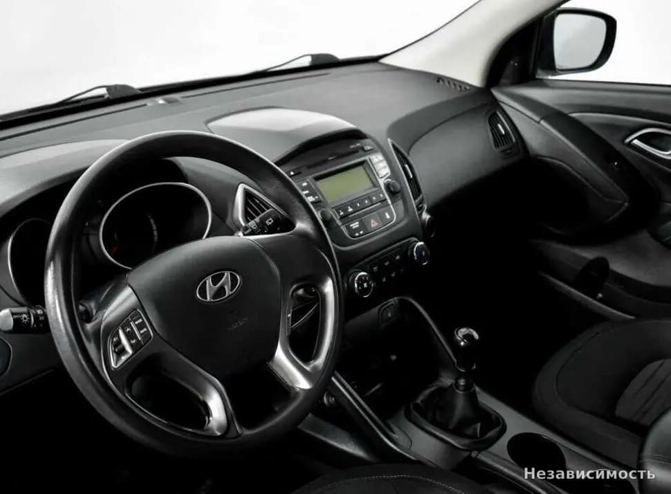 Hyundai ix35 2015 с пробегом — фото 9
