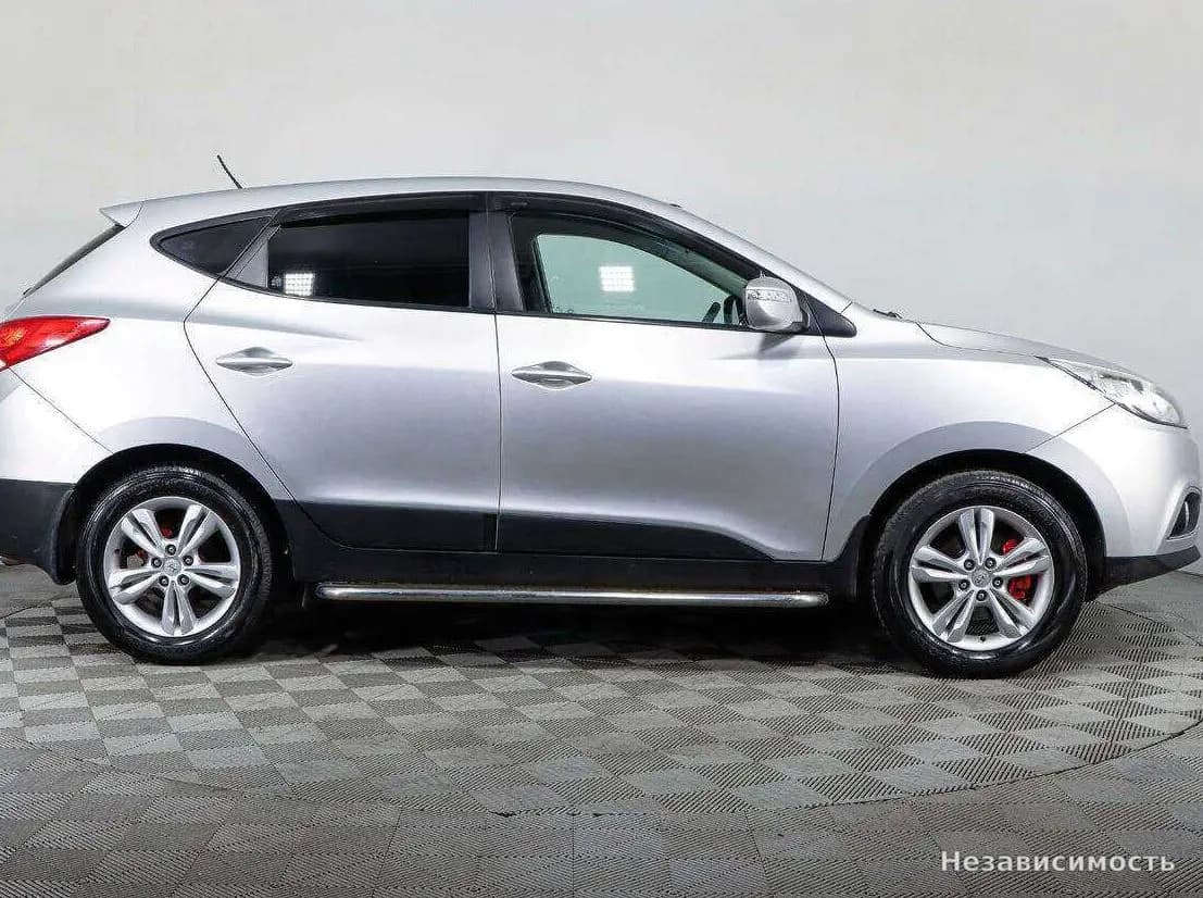 Hyundai ix35 2012 с пробегом — фото 4