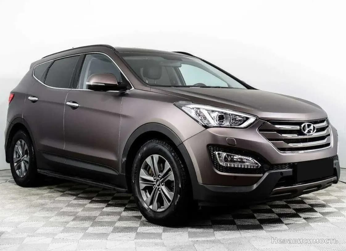 Hyundai Santa Fe 2015 с пробегом — фото 3
