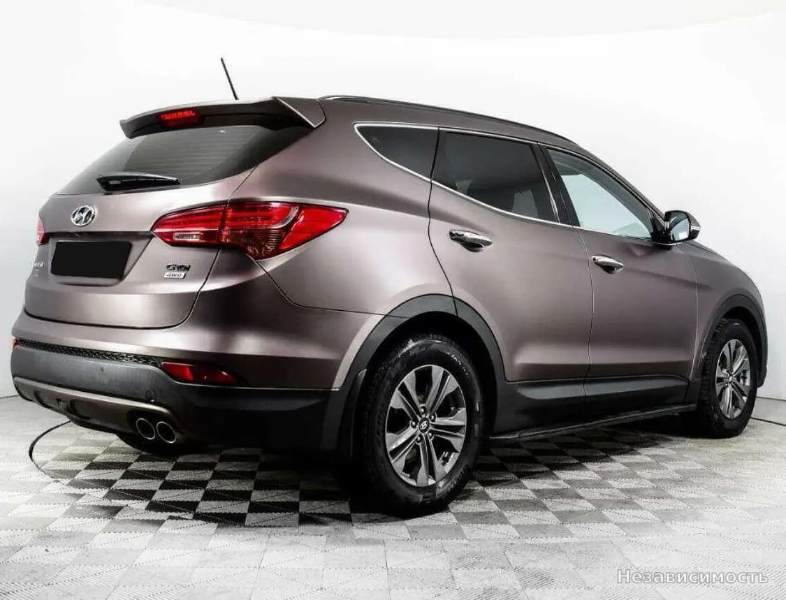 Hyundai Santa Fe 2015 с пробегом — фото 5