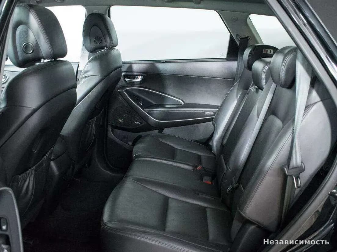 Hyundai Santa Fe 2017 с пробегом — фото 10