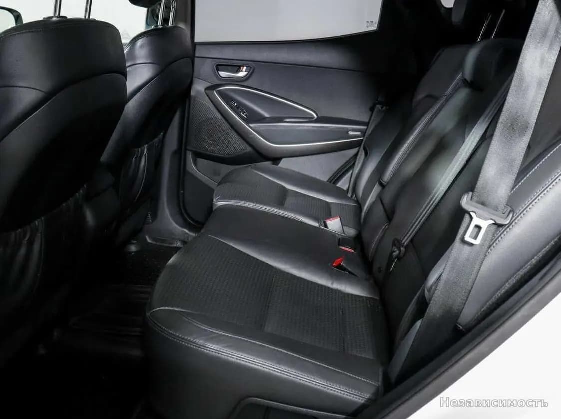 Hyundai Santa Fe 2014 с пробегом — фото 7