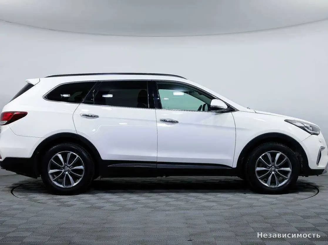 Hyundai Santa Fe 2017 с пробегом — фото 3