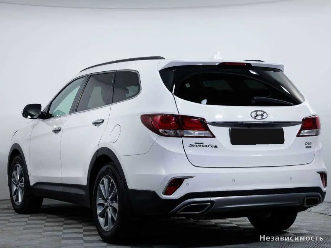 Hyundai Santa Fe 2017 с пробегом — фото 6