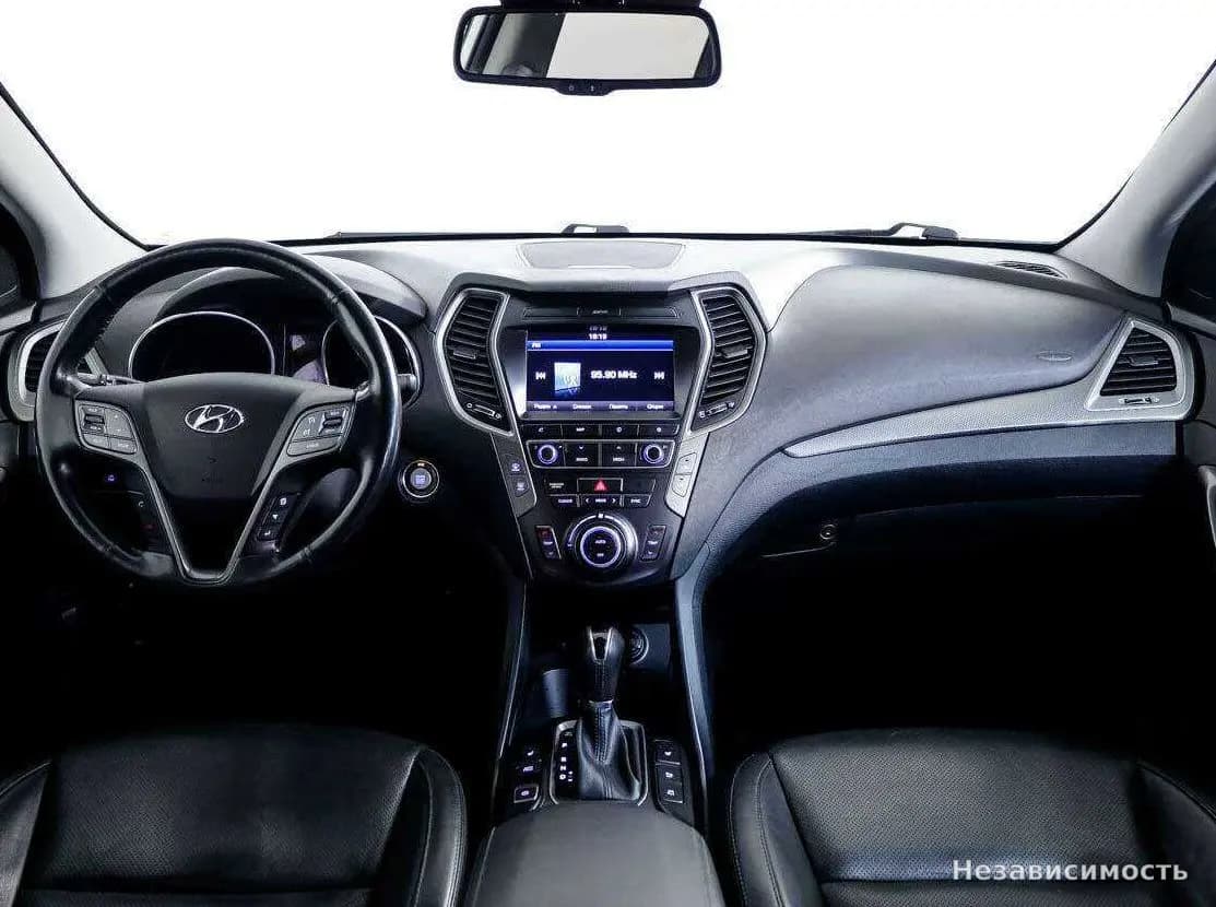 Hyundai Santa Fe 2017 с пробегом — фото 9