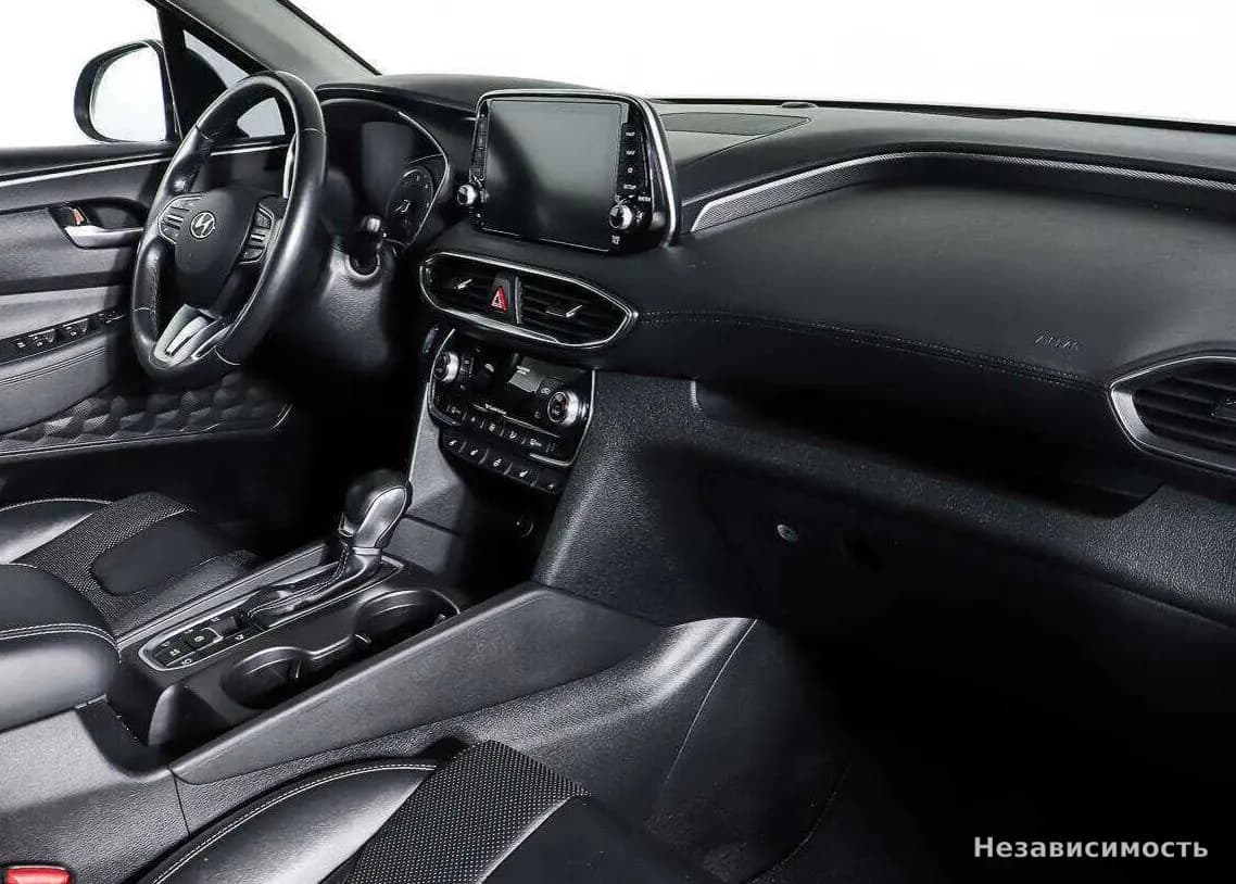 Hyundai Santa Fe 2018 с пробегом — фото 10
