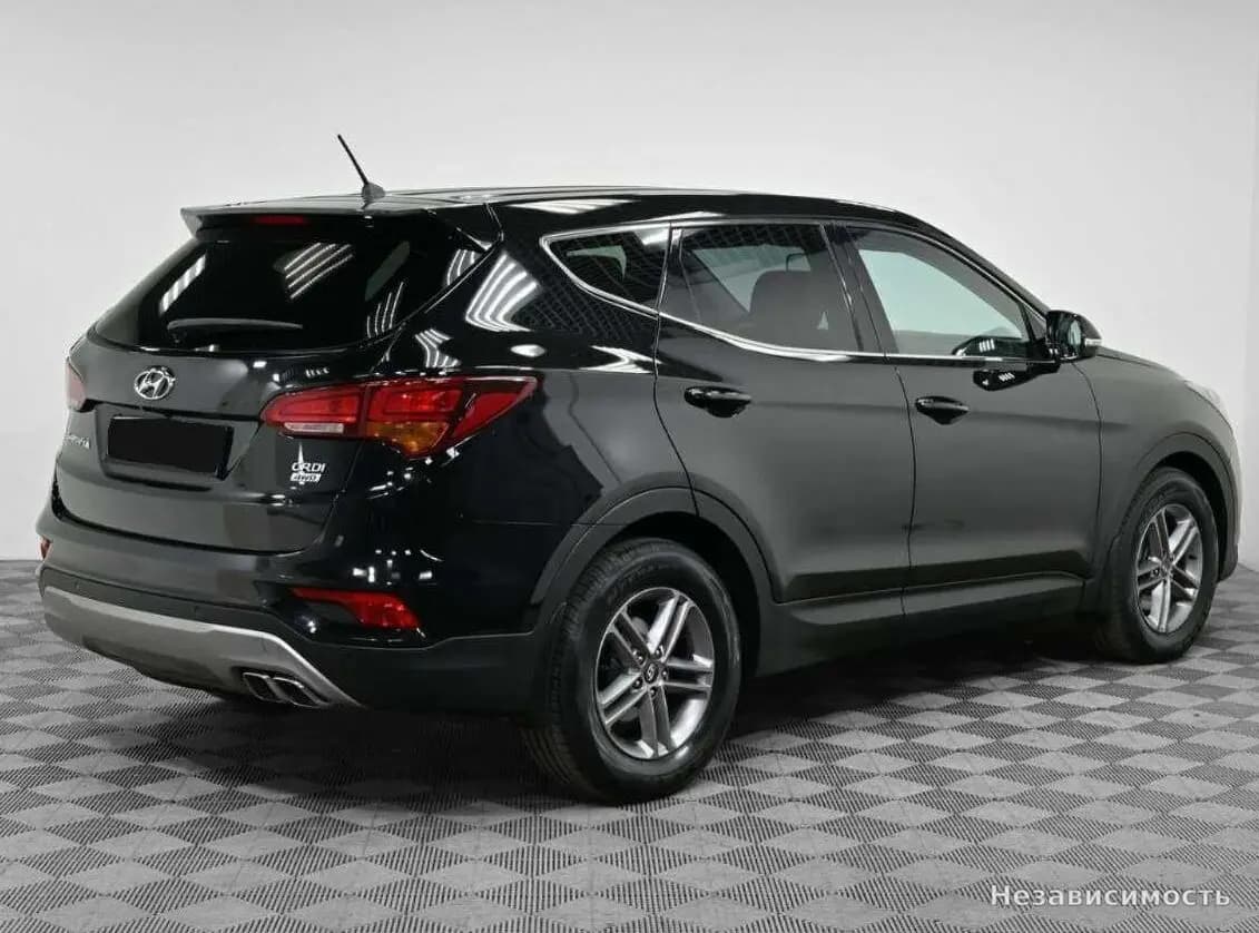 Hyundai Santa Fe 2016 с пробегом — фото 2