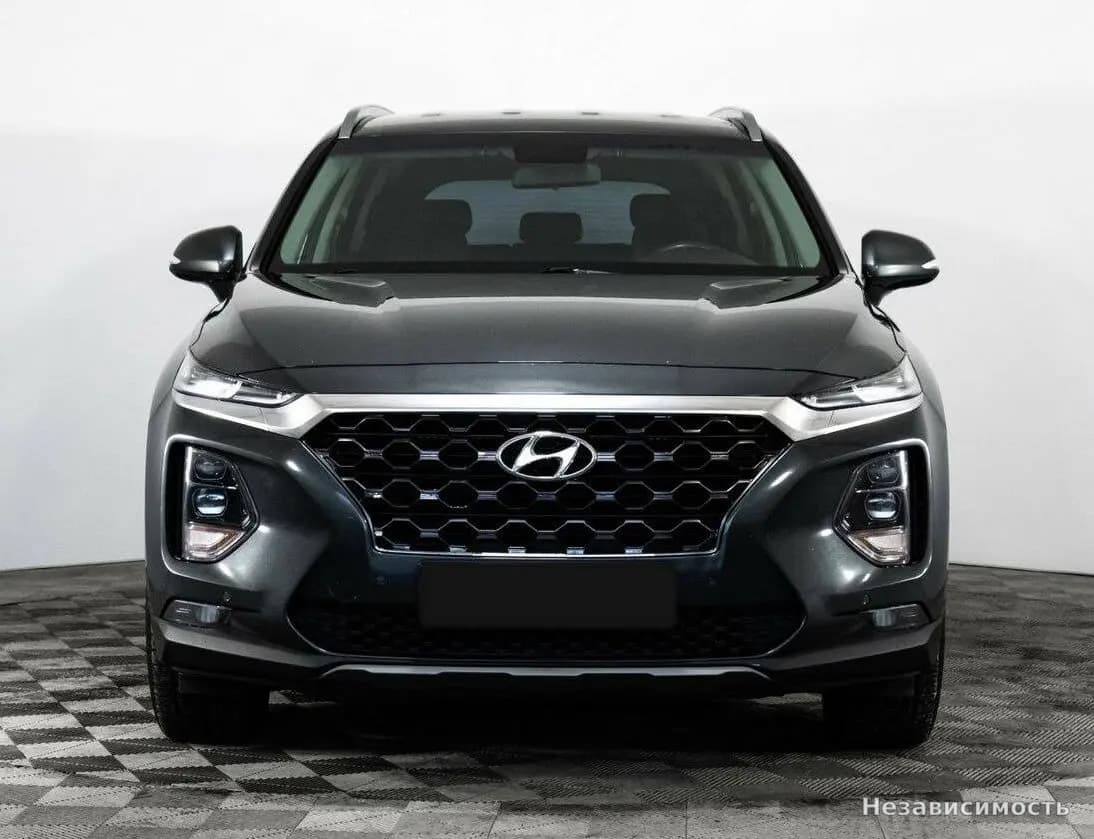 Hyundai Santa Fe 2018 с пробегом — фото 2