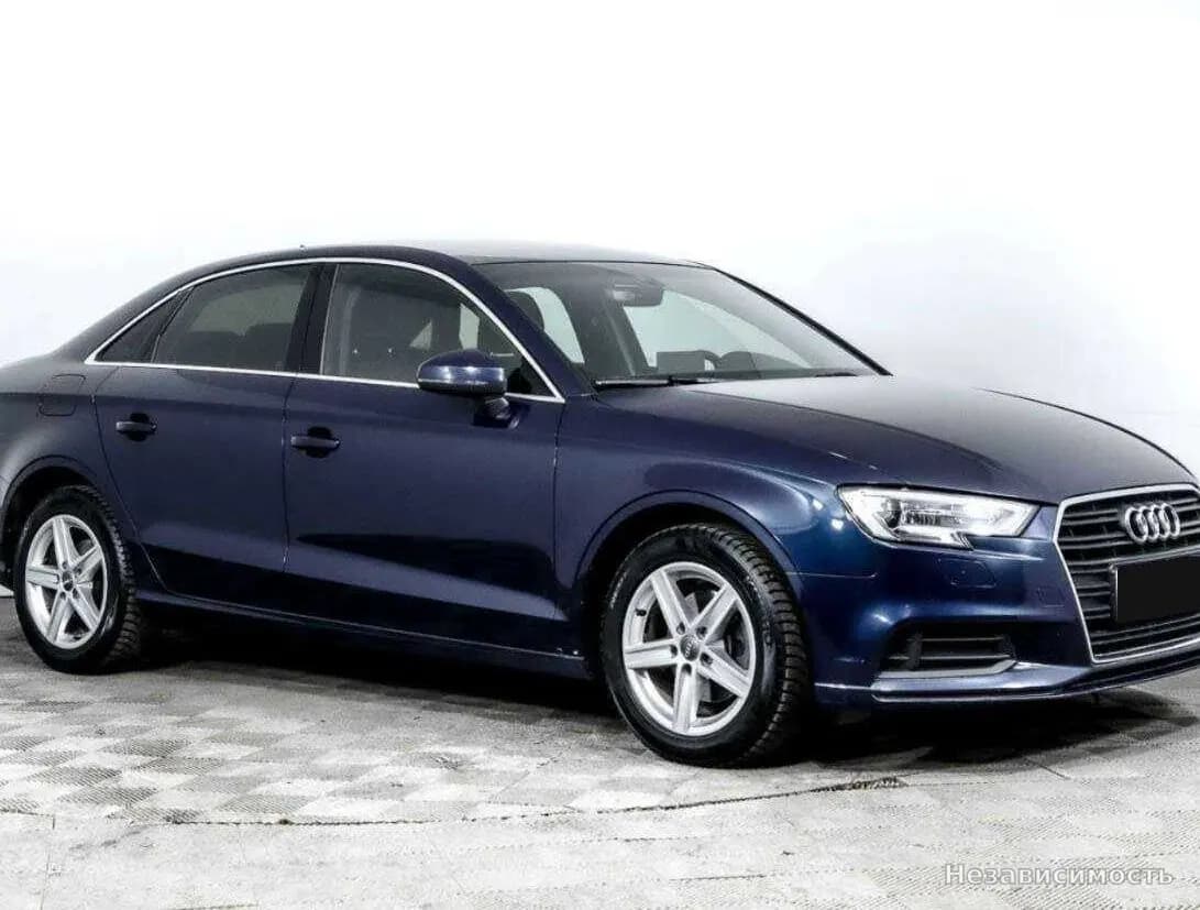 Audi A3 2019 с пробегом — фото 3