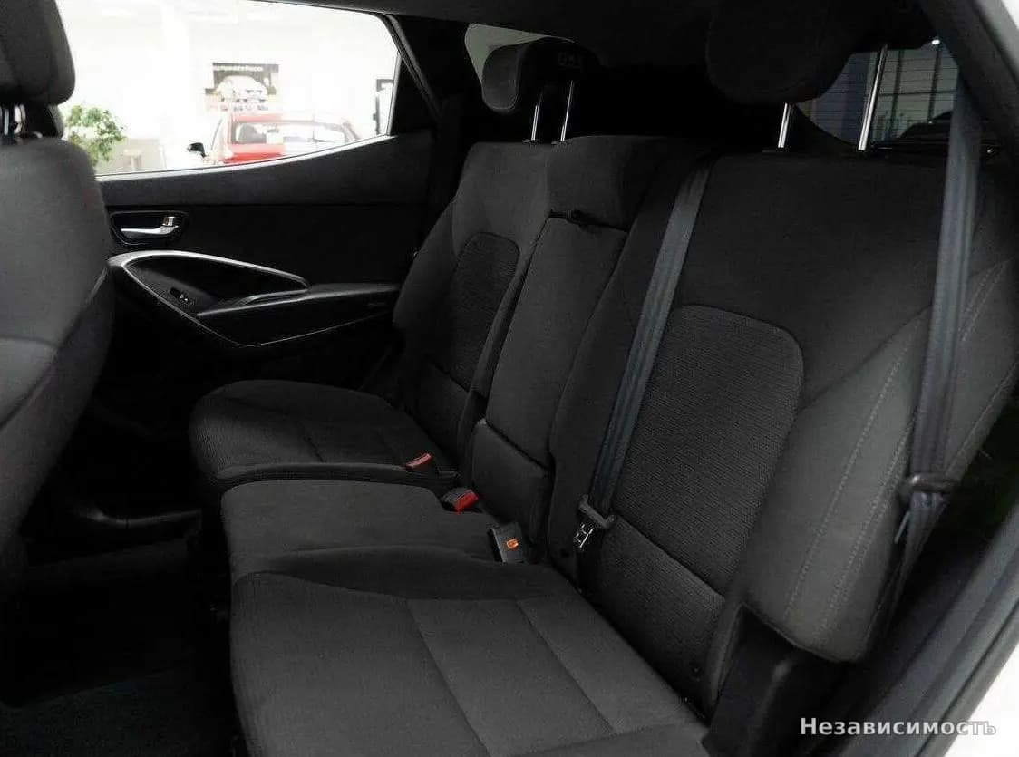 Hyundai Santa Fe 2013 с пробегом — фото 7