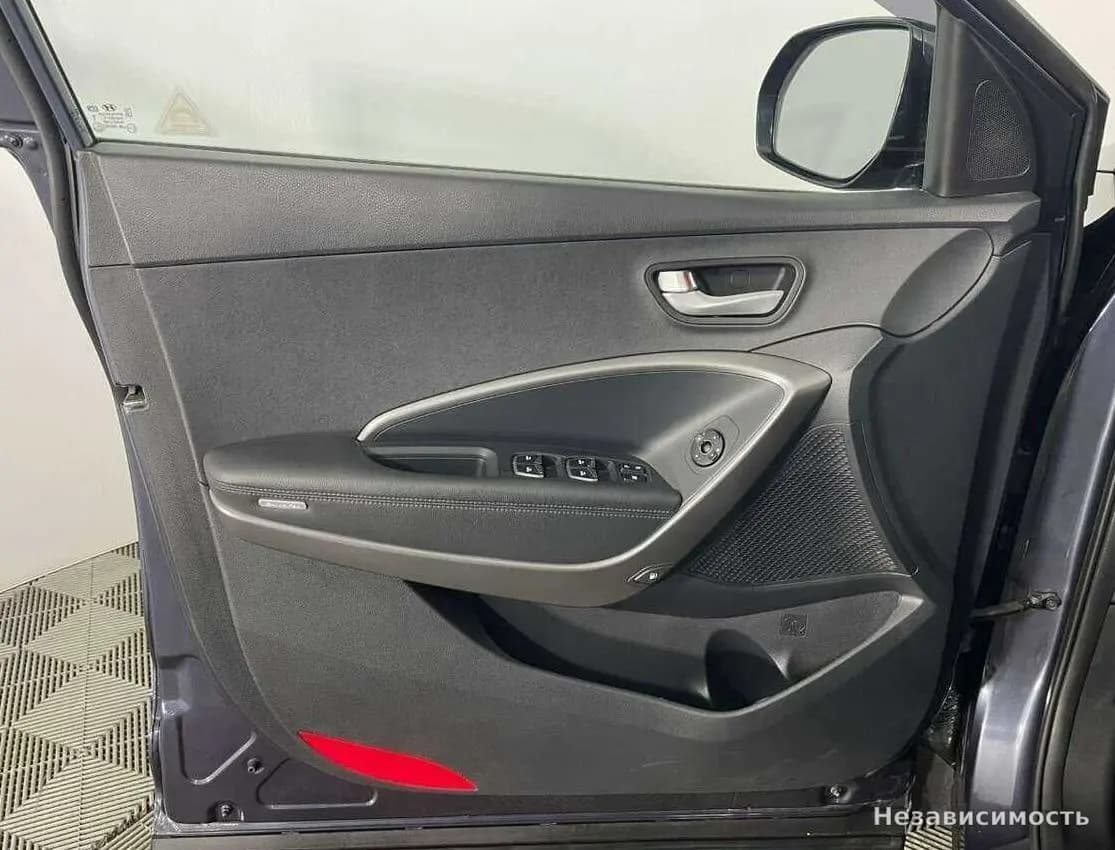 Hyundai Santa Fe 2015 с пробегом — фото 6