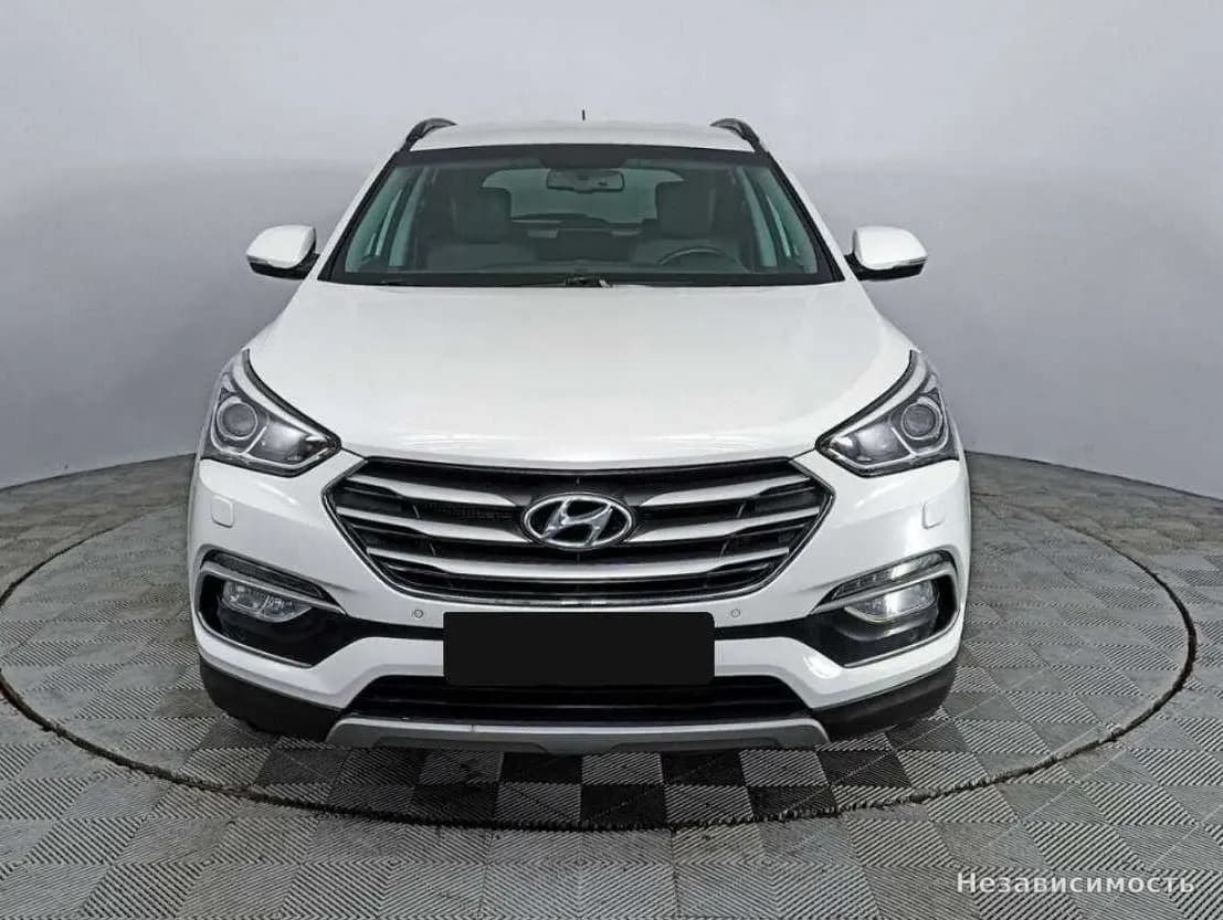 Hyundai Santa Fe 2016 с пробегом — фото 2