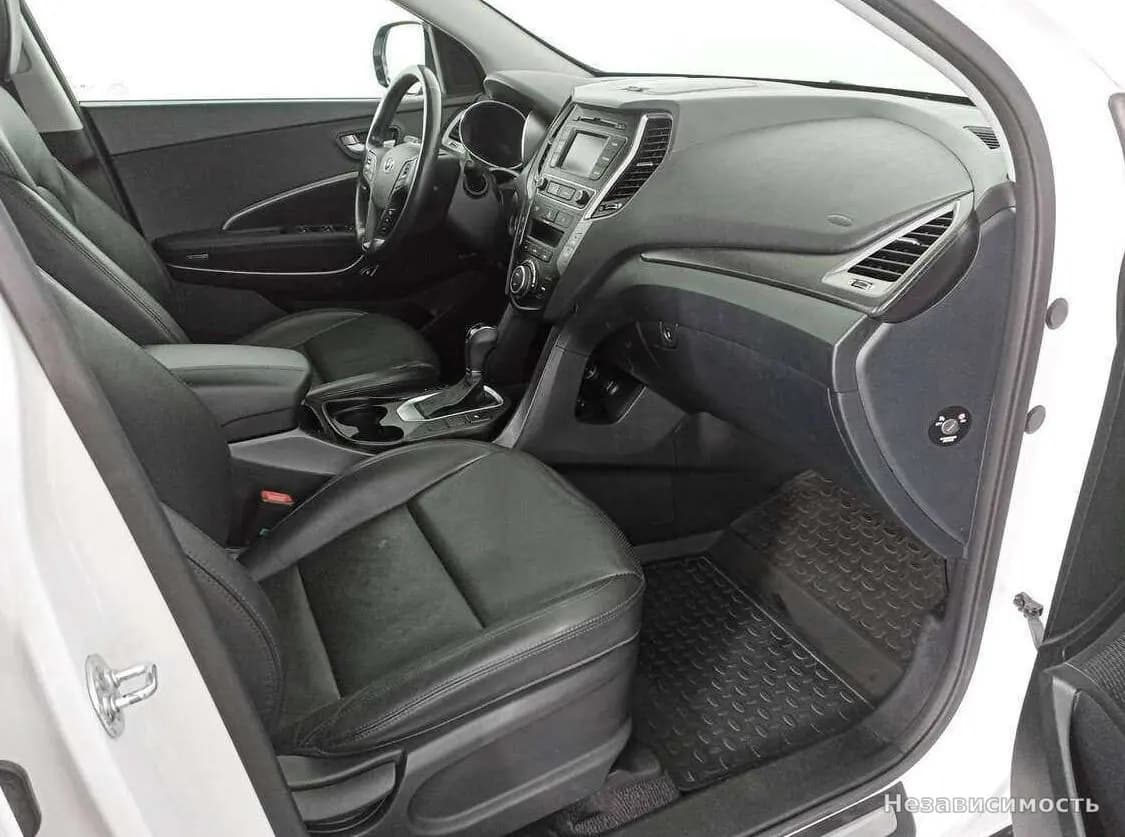 Hyundai Santa Fe 2016 с пробегом — фото 6