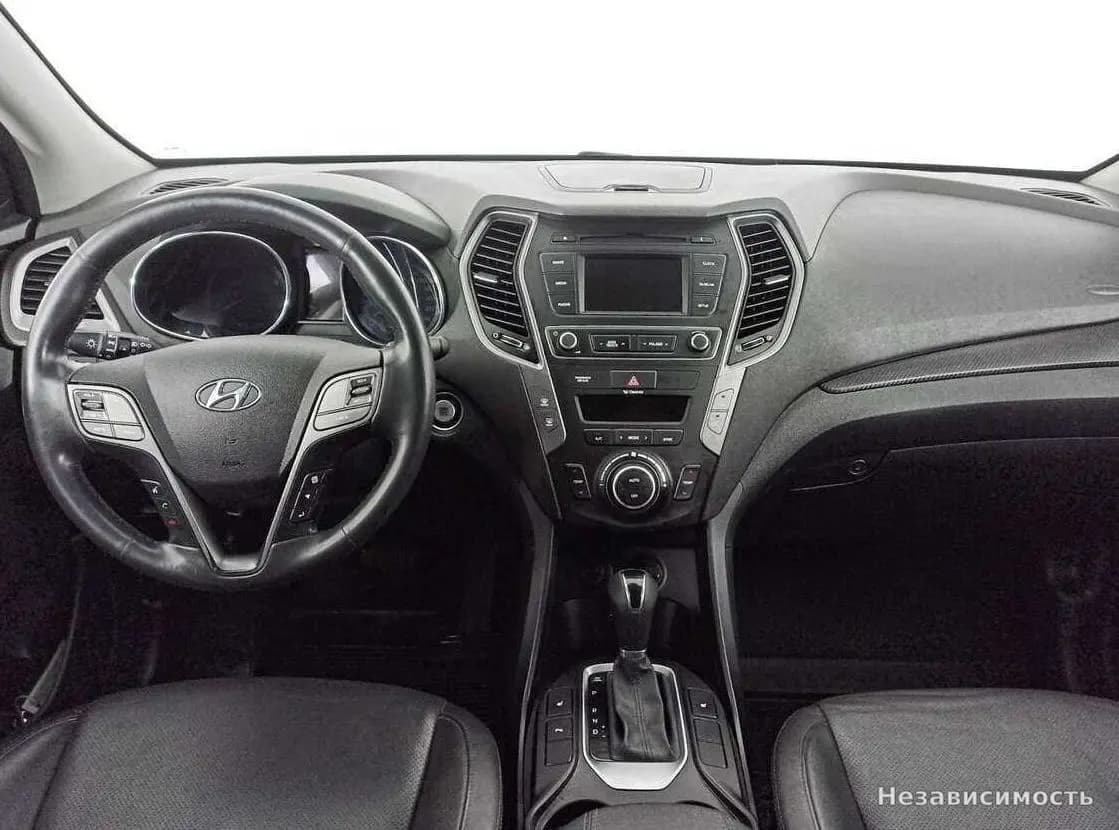 Hyundai Santa Fe 2016 с пробегом — фото 9