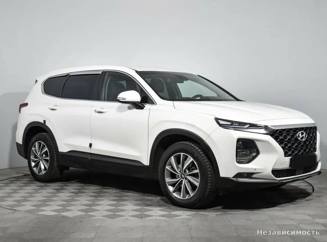 Hyundai Santa Fe 2018 с пробегом — фото 3