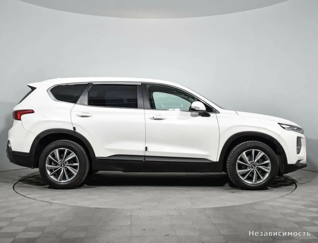 Hyundai Santa Fe 2018 с пробегом — фото 4