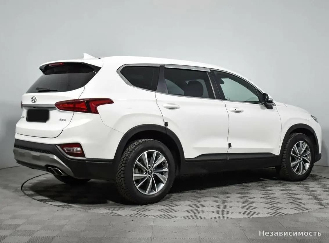 Hyundai Santa Fe 2018 с пробегом — фото 5
