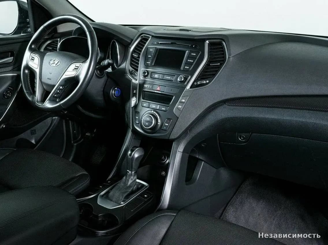 Hyundai Santa Fe 2016 с пробегом — фото 10