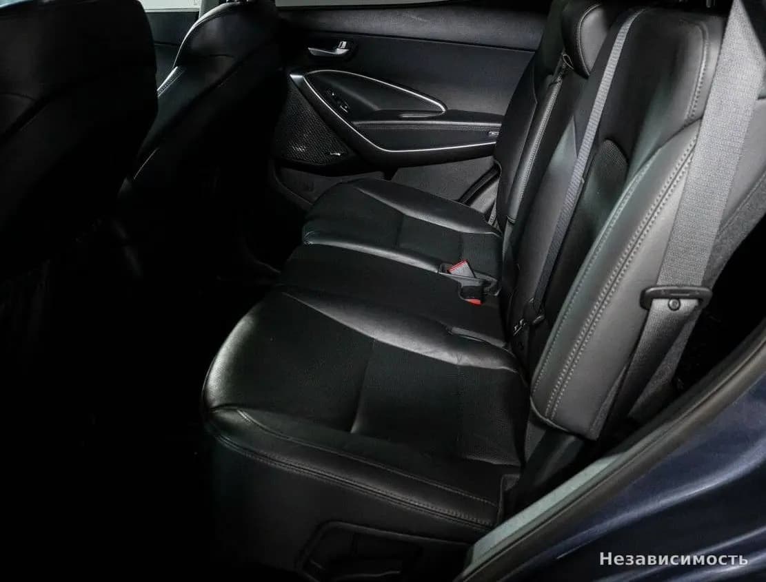 Hyundai Santa Fe 2017 с пробегом — фото 10