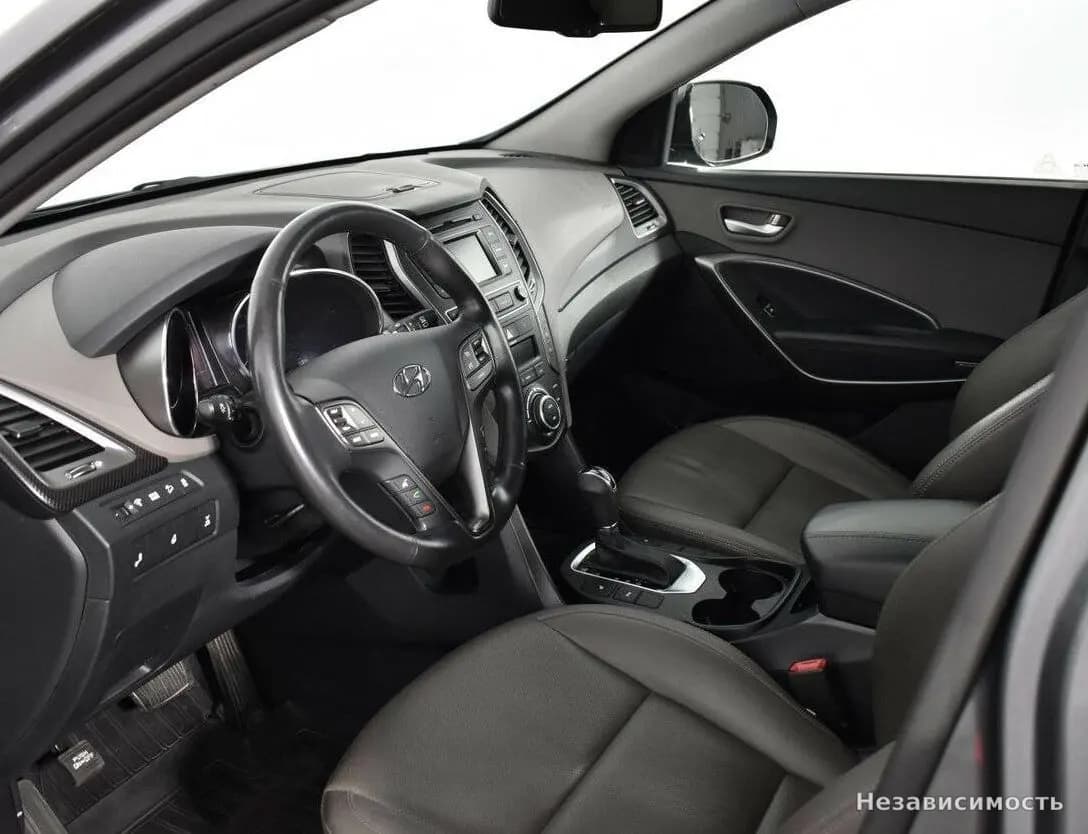 Hyundai Santa Fe 2015 с пробегом — фото 9