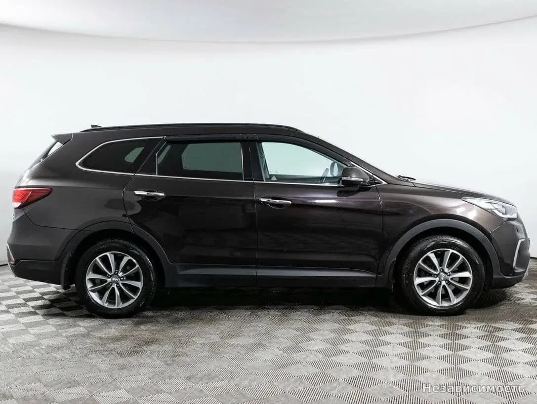 Hyundai Santa Fe 2017 с пробегом — фото 4