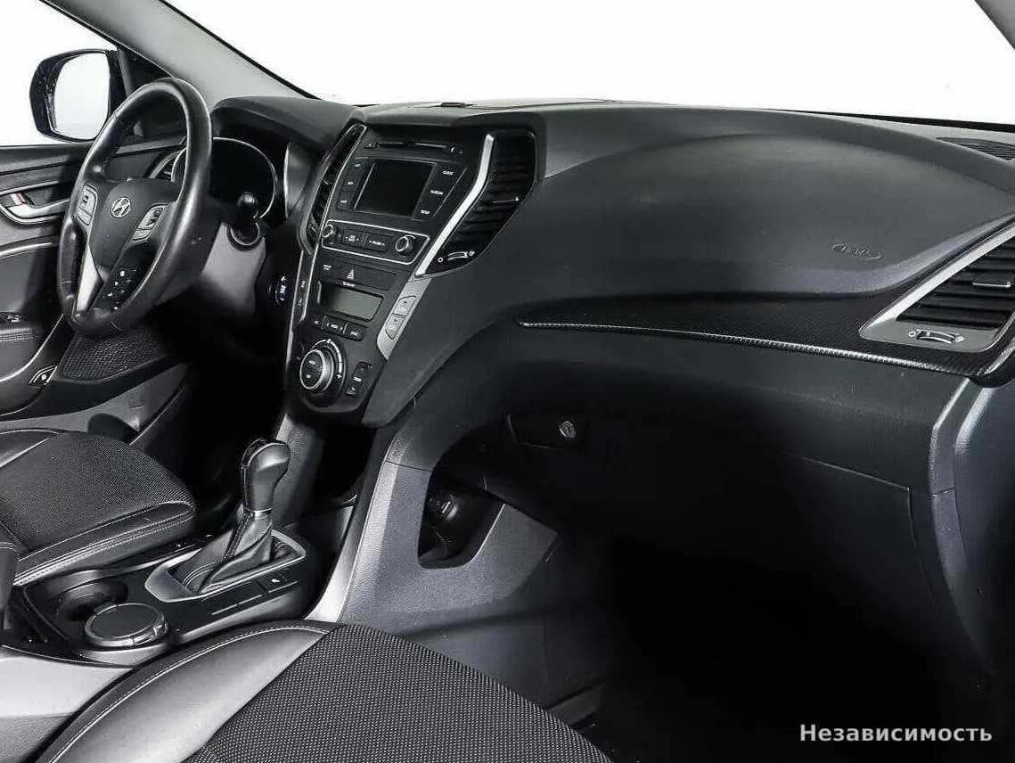 Hyundai Santa Fe 2016 с пробегом — фото 9