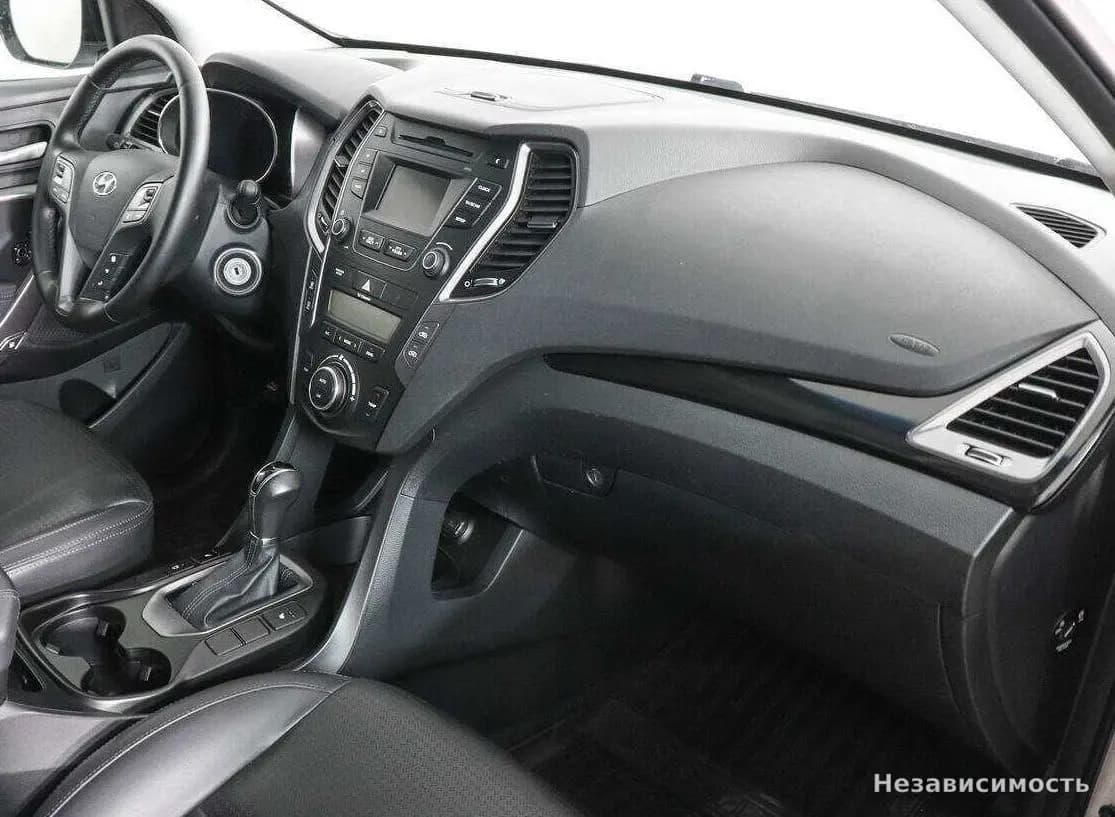 Hyundai Santa Fe 2012 с пробегом — фото 10