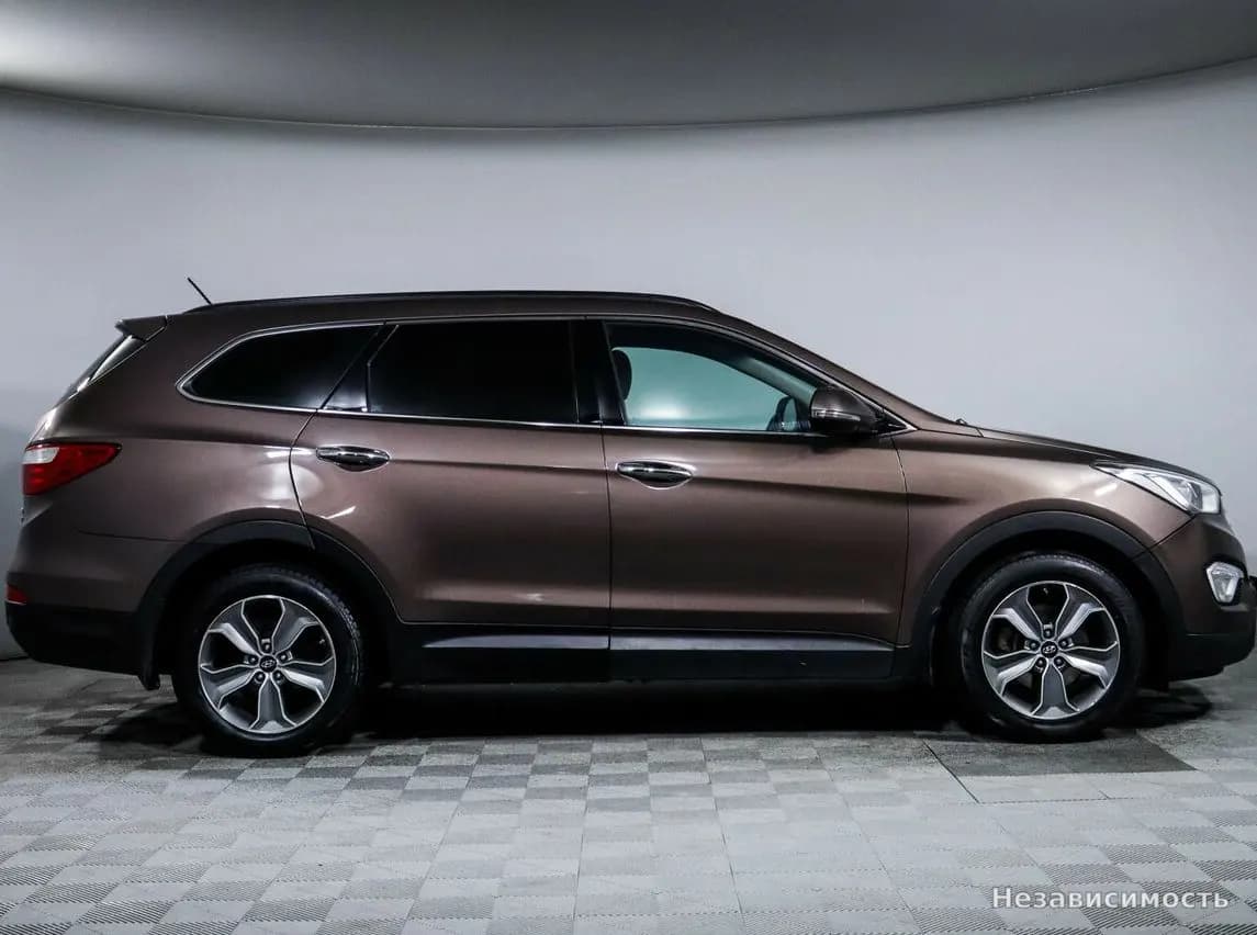 Hyundai Santa Fe 2014 с пробегом — фото 4