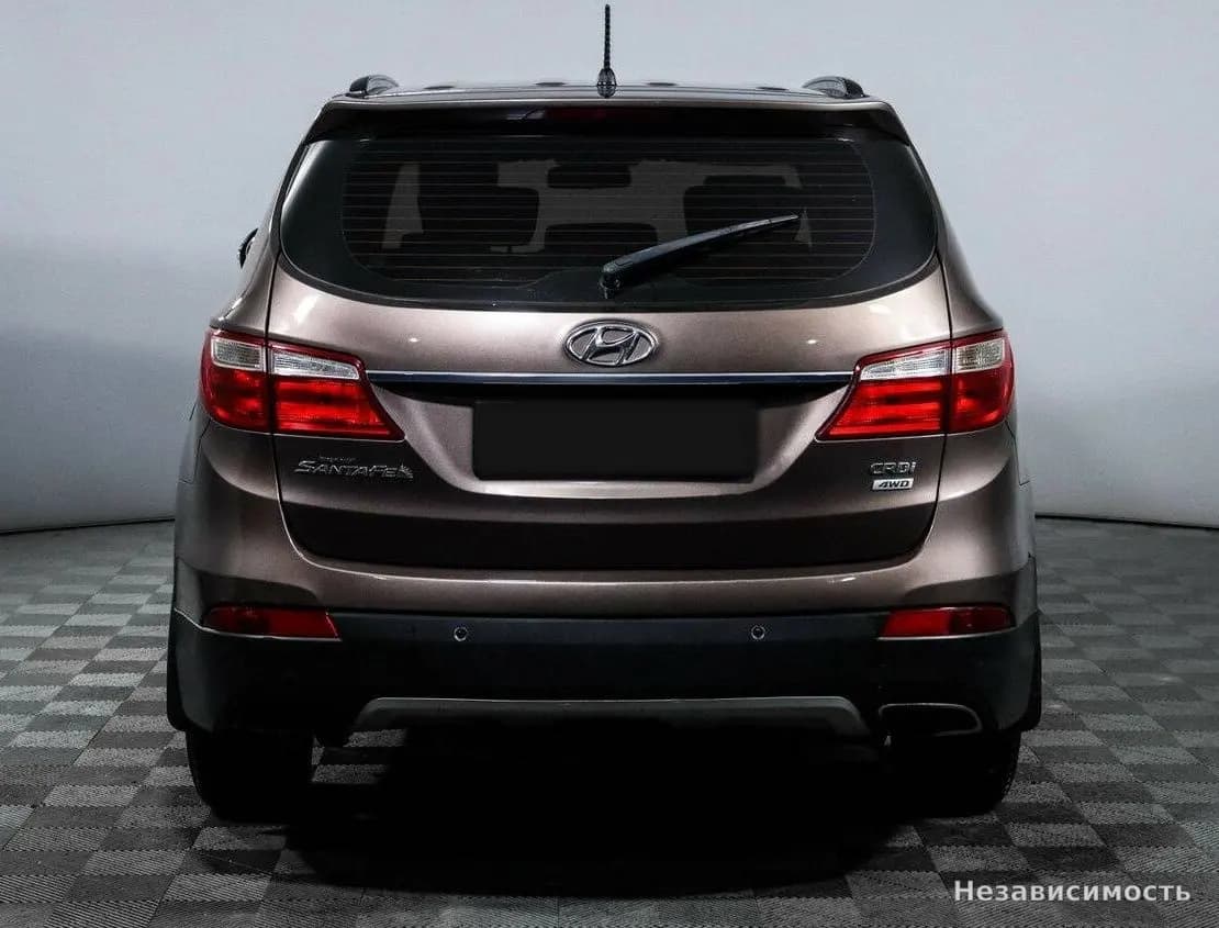 Hyundai Santa Fe 2014 с пробегом — фото 6
