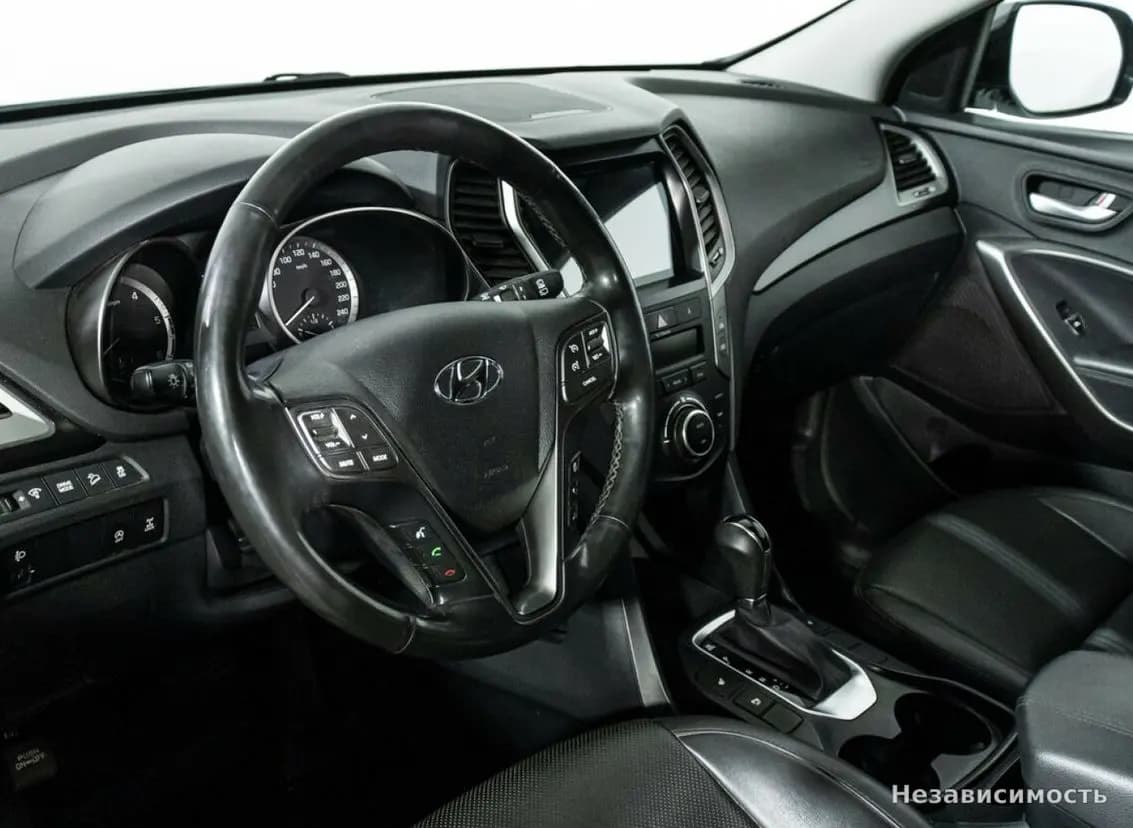 Hyundai Santa Fe 2017 с пробегом — фото 7