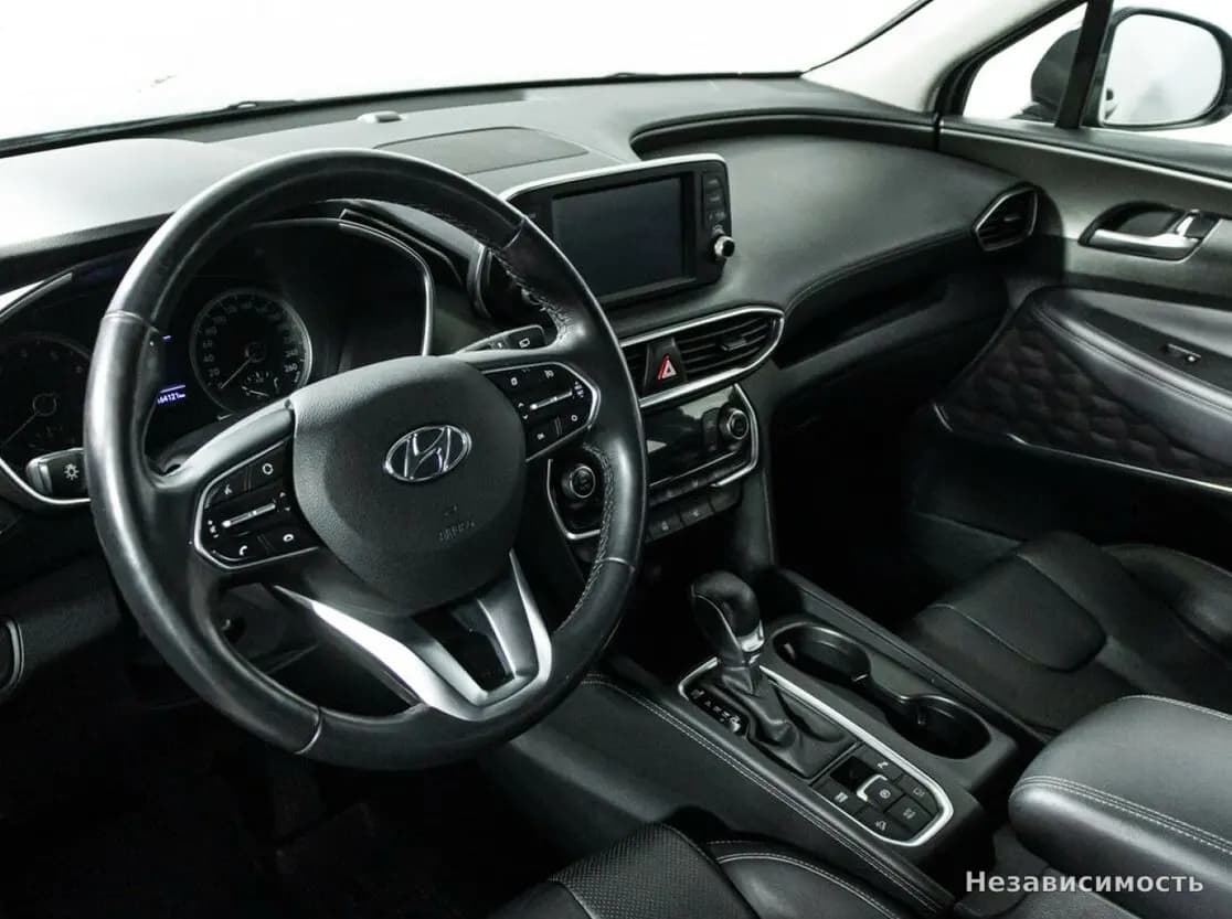 Hyundai Santa Fe 2018 с пробегом — фото 10