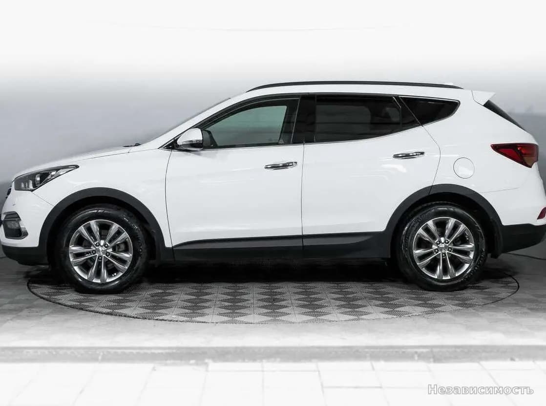 Hyundai Santa Fe 2018 с пробегом — фото 8