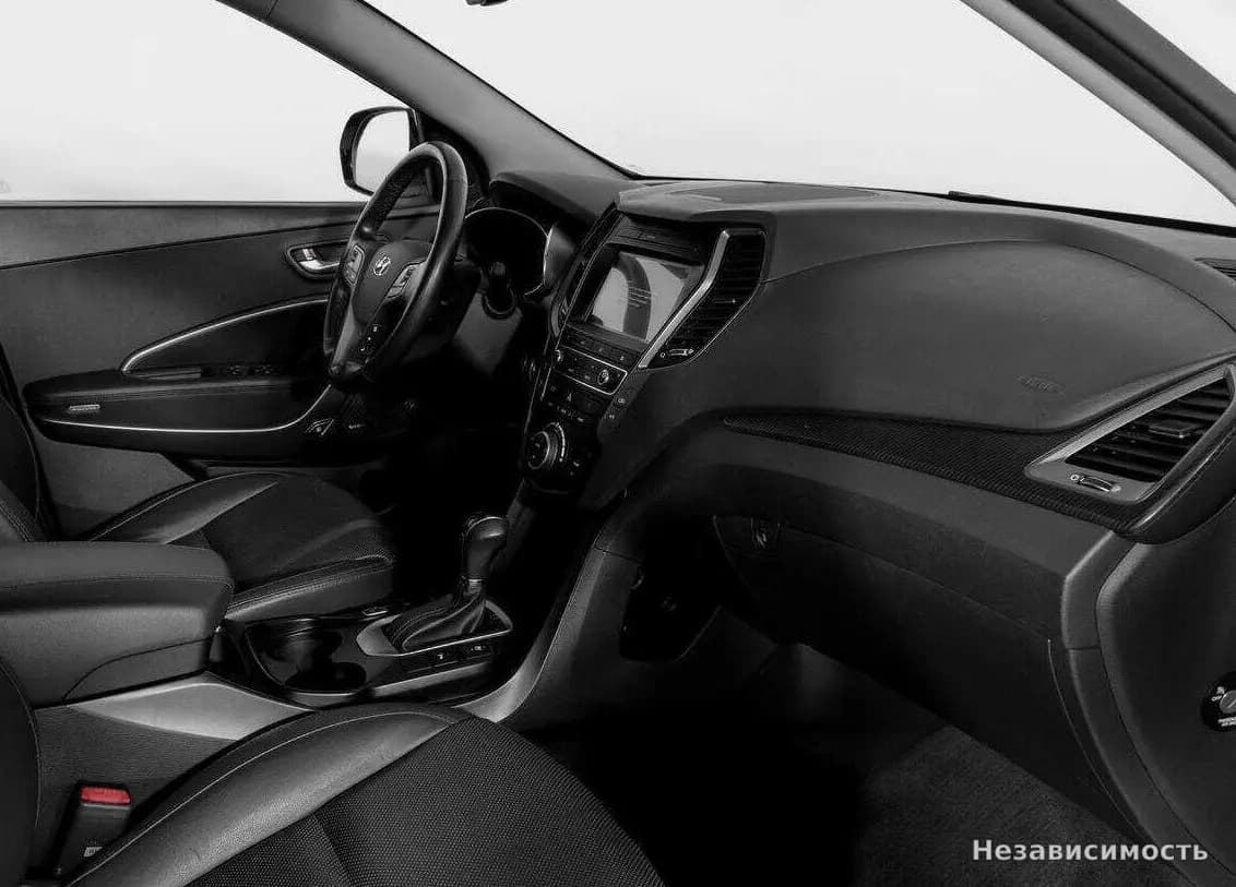 Hyundai Santa Fe 2018 с пробегом — фото 9