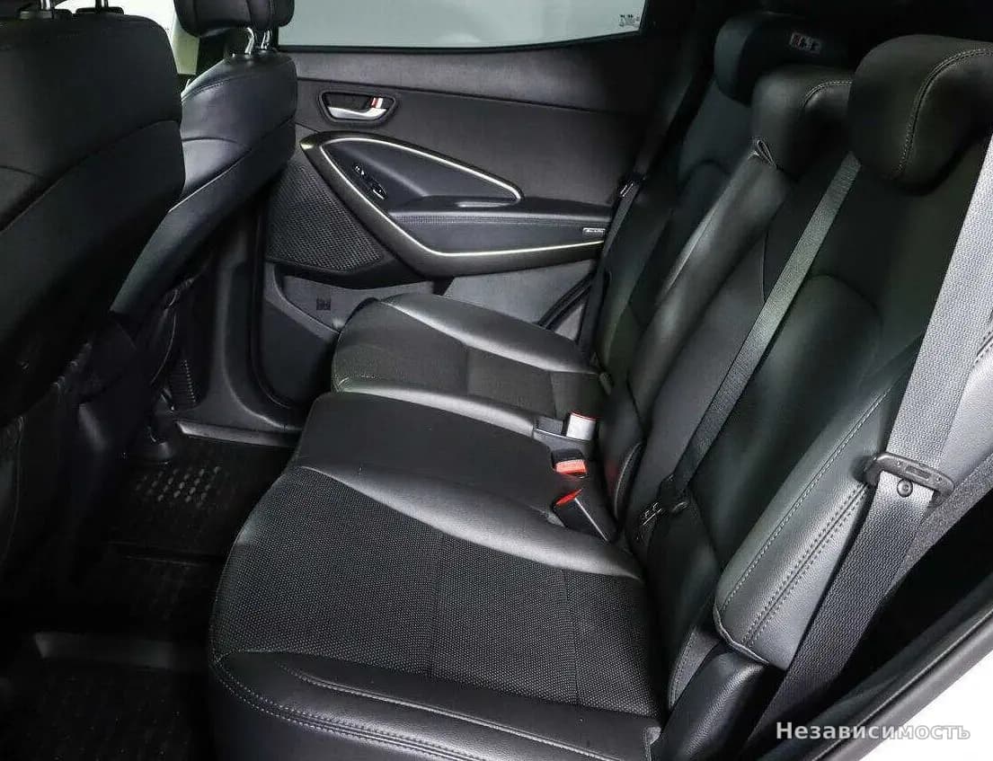 Hyundai Santa Fe 2016 с пробегом — фото 10