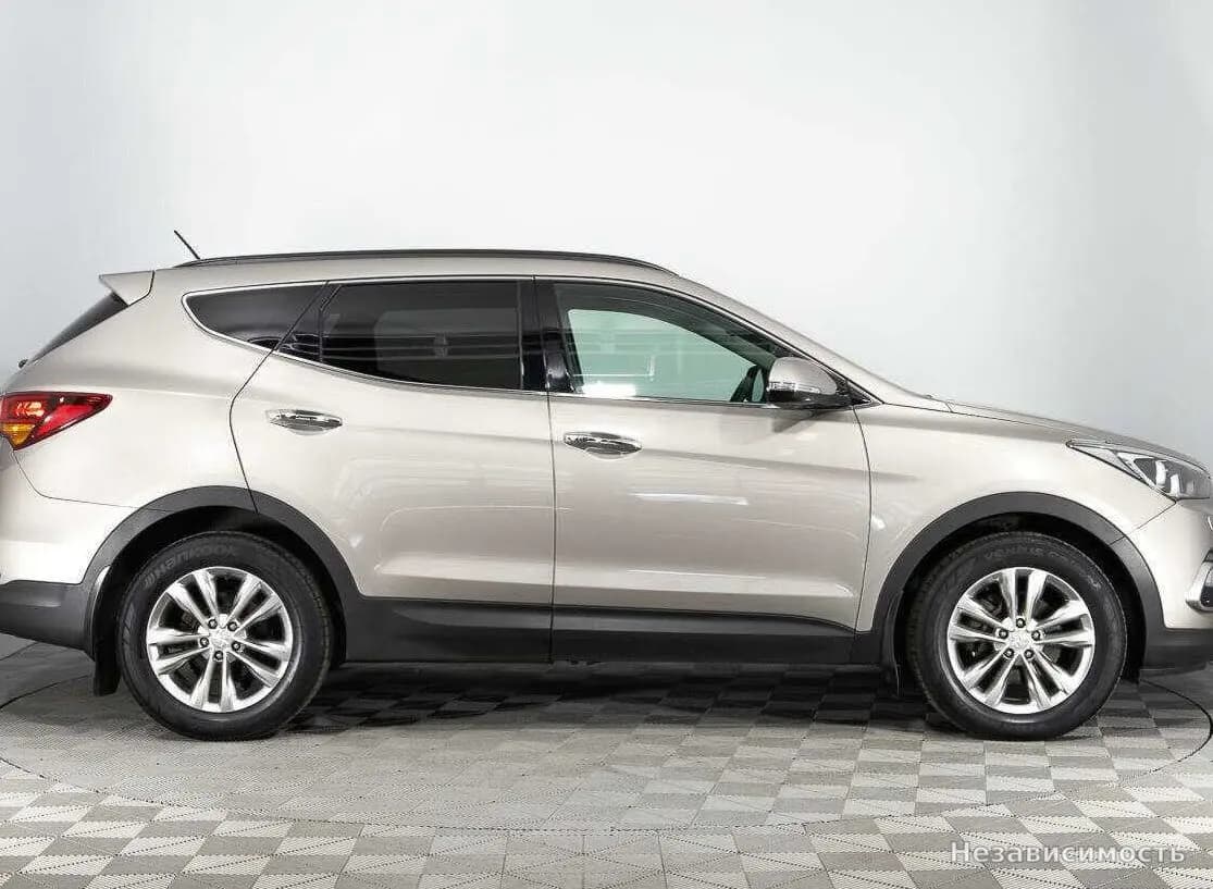 Hyundai Santa Fe 2016 с пробегом — фото 4