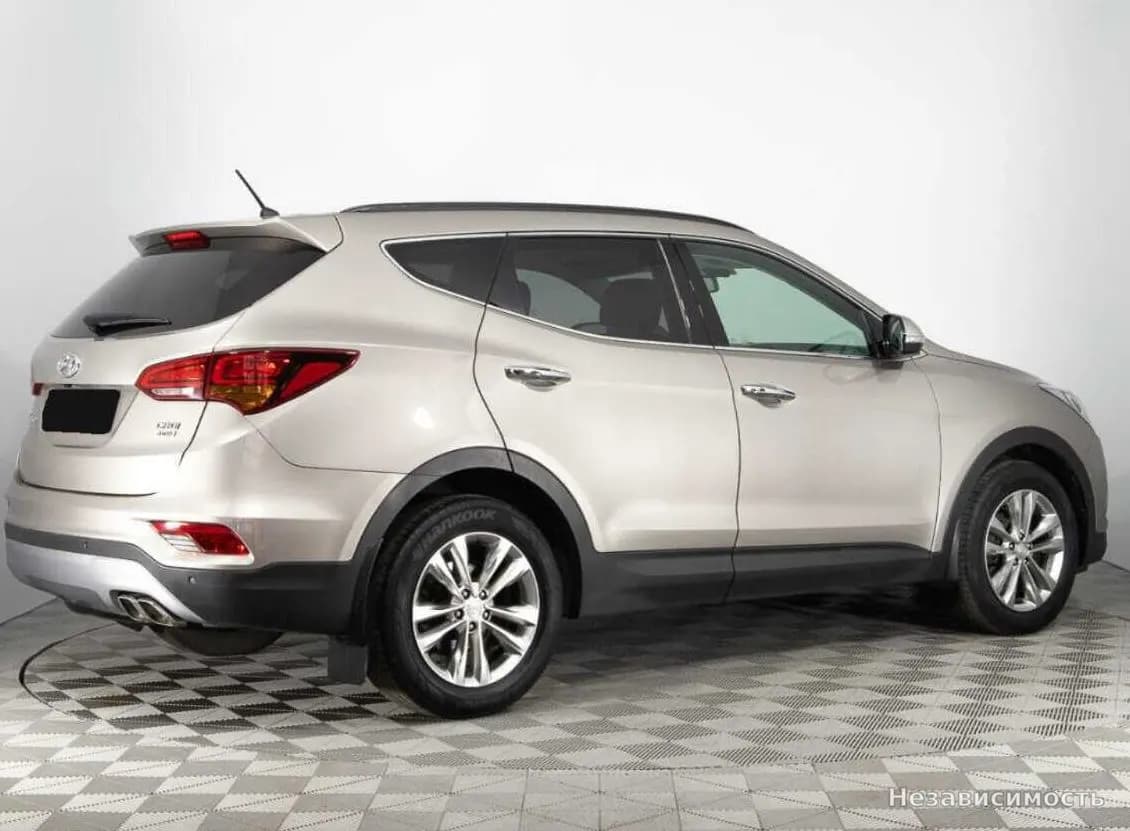 Hyundai Santa Fe 2016 с пробегом — фото 5