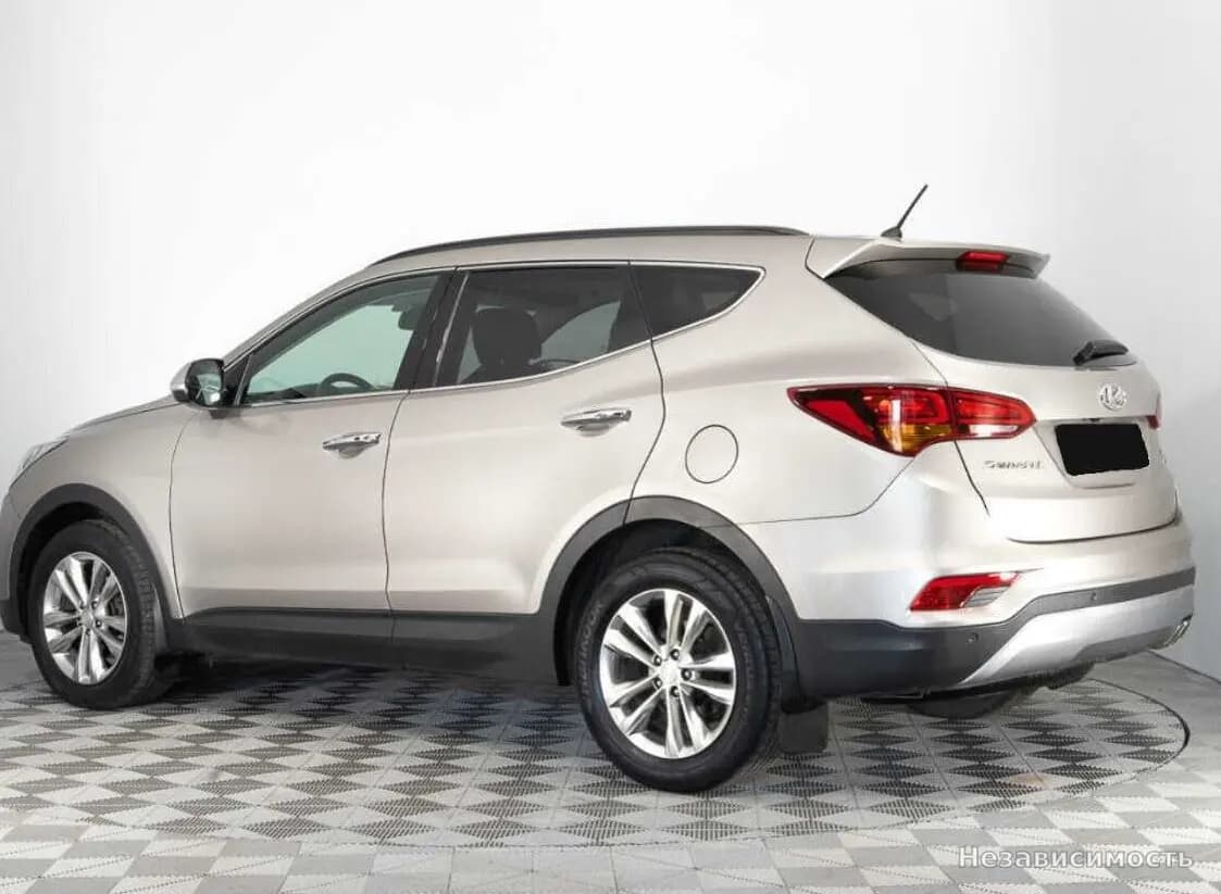 Hyundai Santa Fe 2016 с пробегом — фото 7
