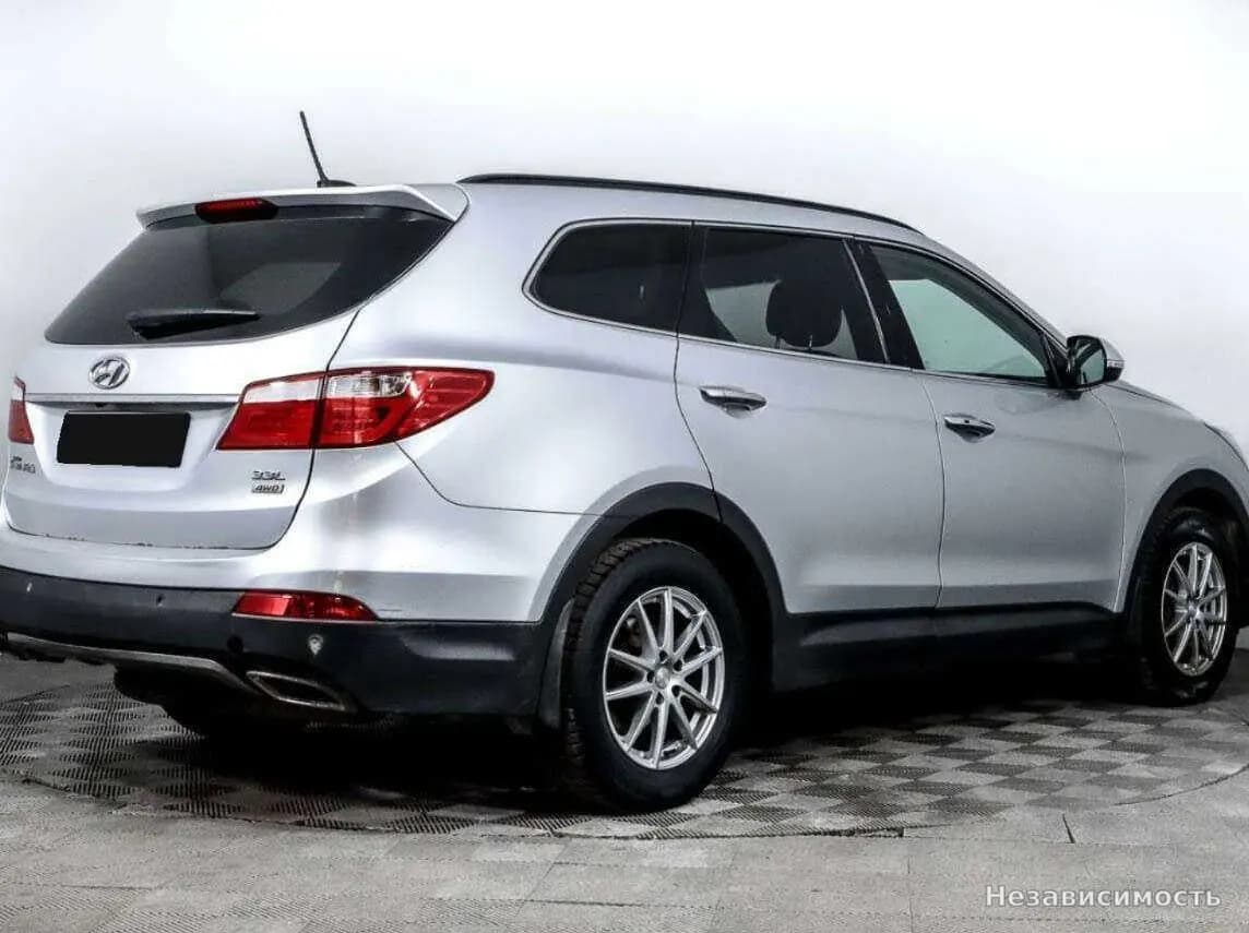 Hyundai Santa Fe 2015 с пробегом — фото 4