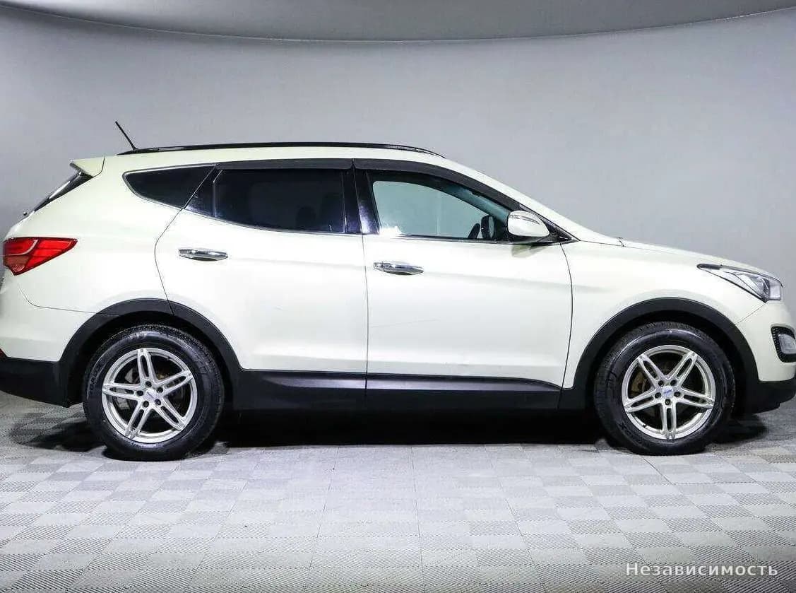 Hyundai Santa Fe 2013 с пробегом — фото 4