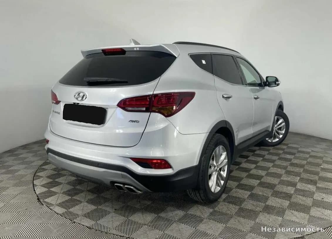 Hyundai Santa Fe 2017 с пробегом — фото 6