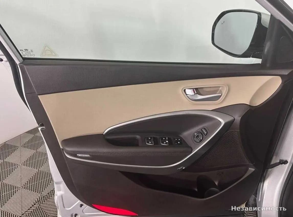 Hyundai Santa Fe 2017 с пробегом — фото 8