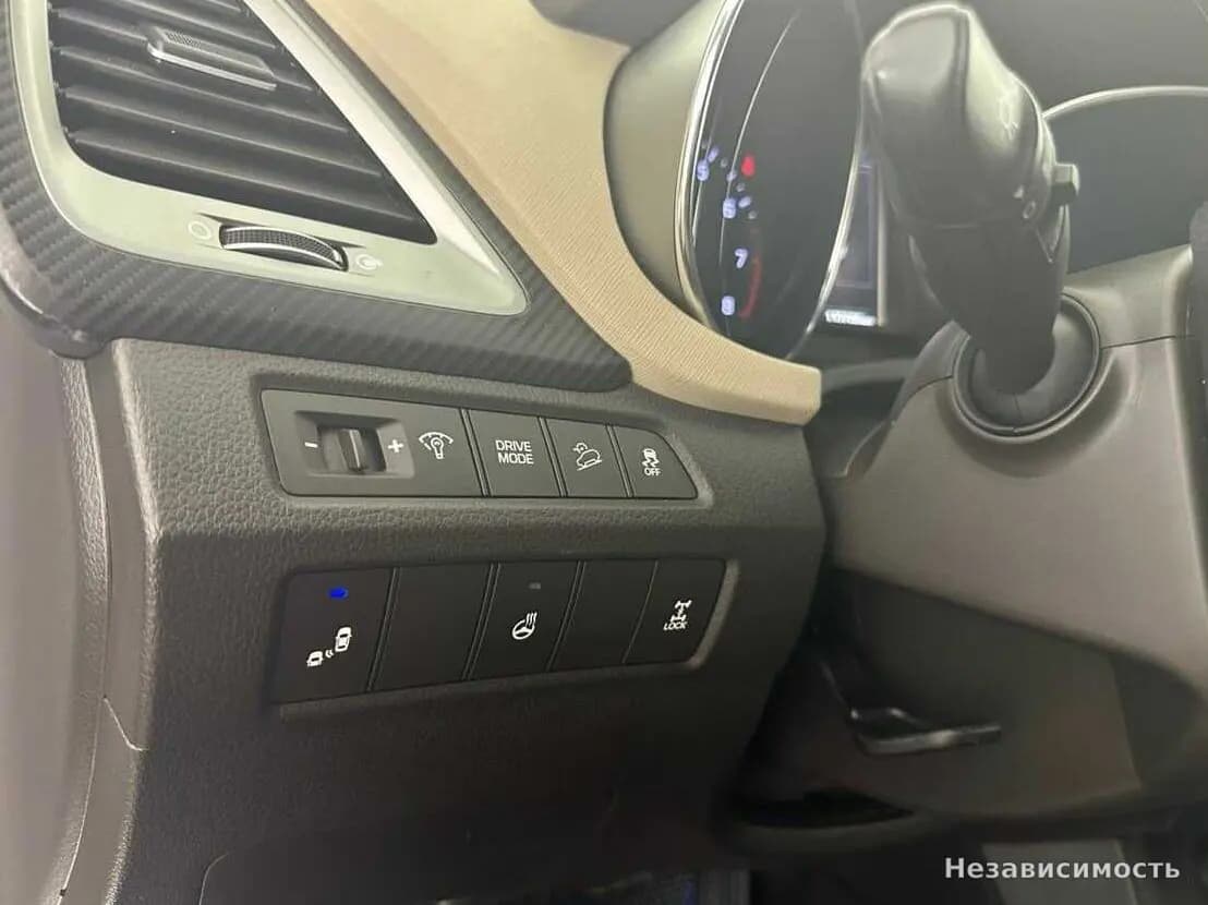 Hyundai Santa Fe 2017 с пробегом — фото 9