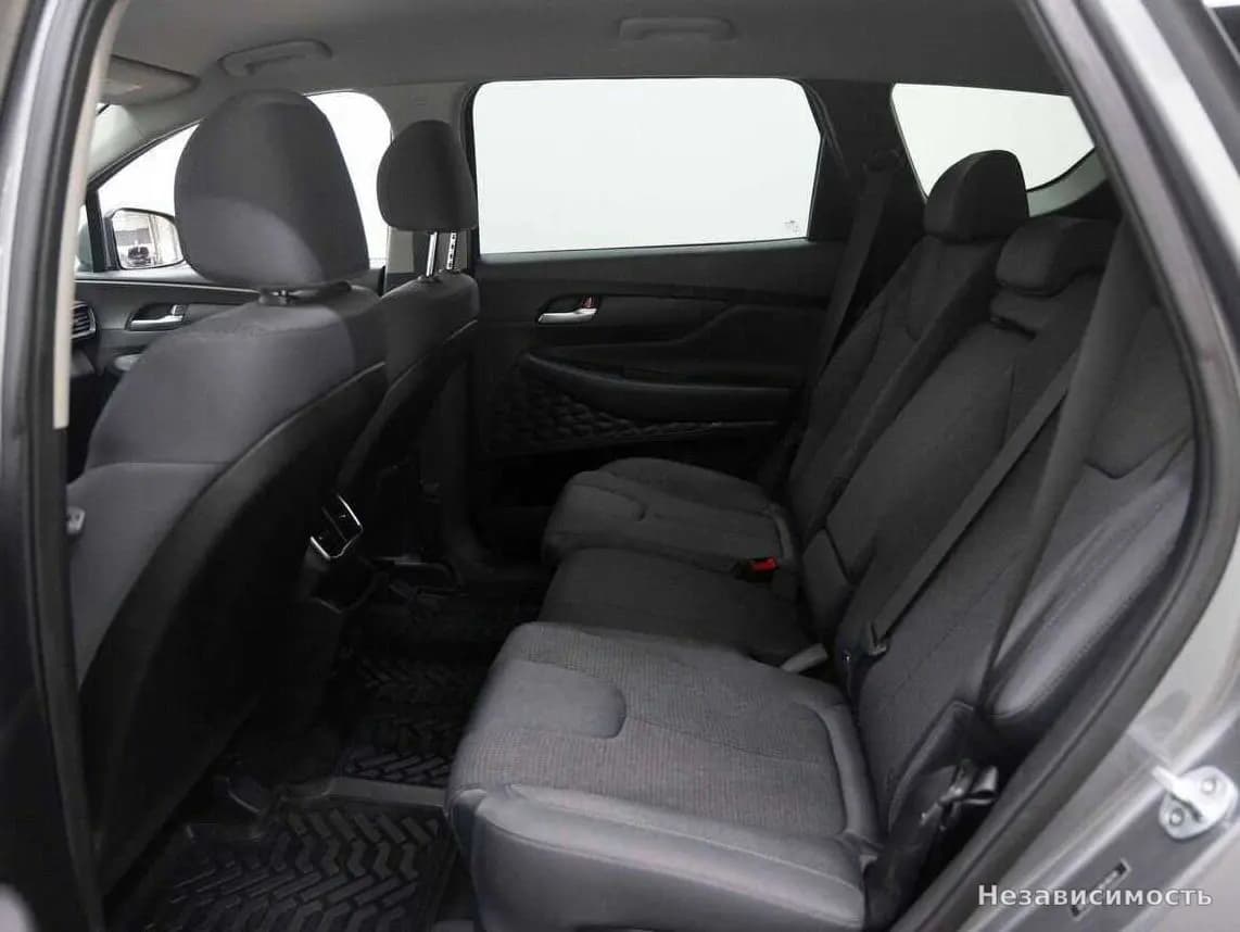 Hyundai Santa Fe 2019 с пробегом — фото 9