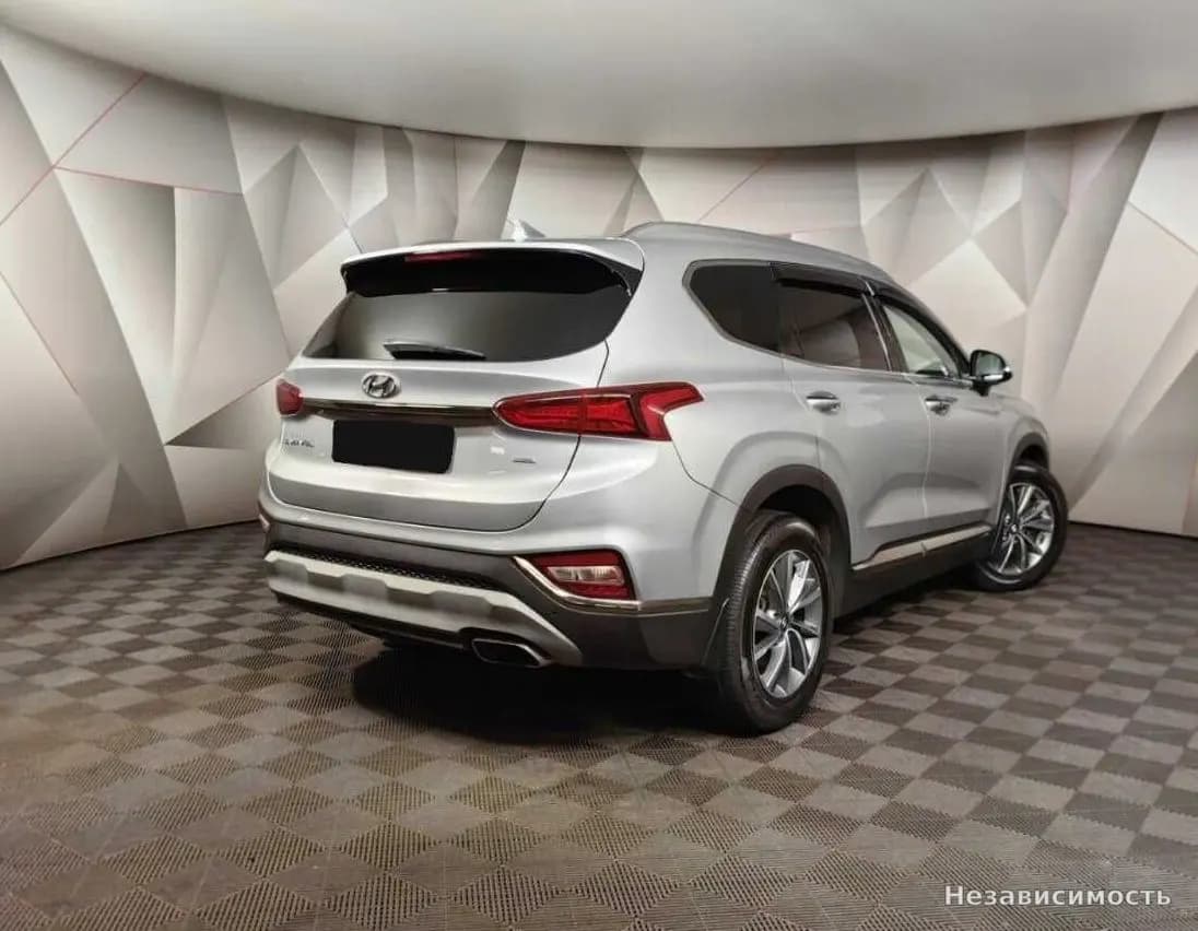 Hyundai Santa Fe 2019 с пробегом — фото 2