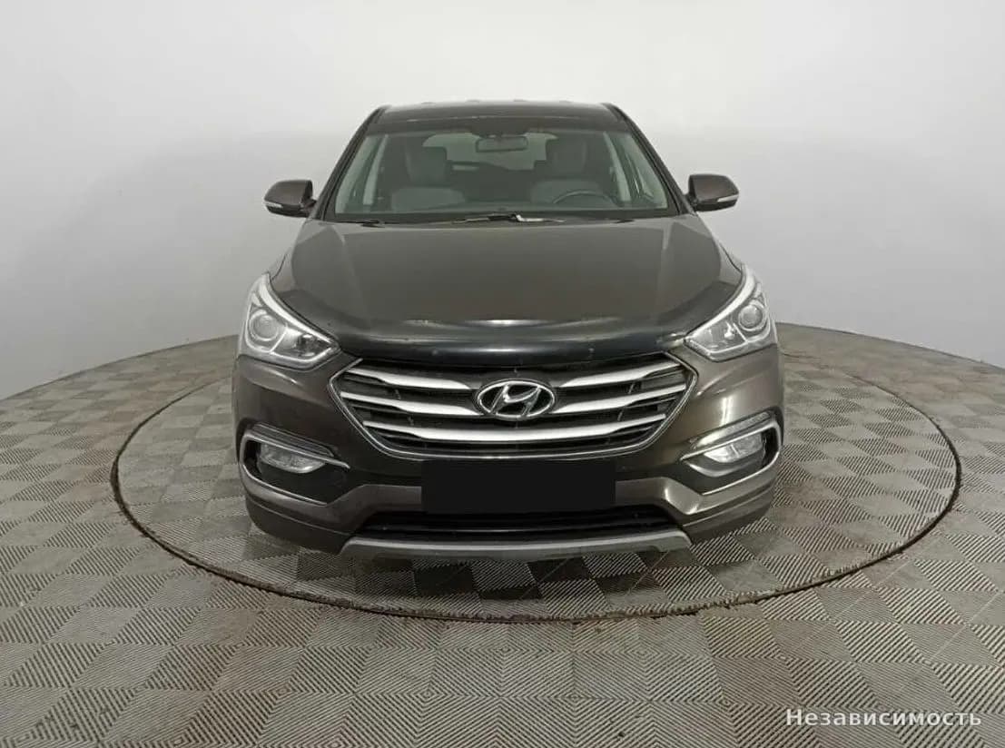 Hyundai Santa Fe 2017 с пробегом — фото 2