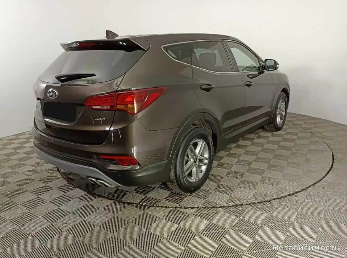 Hyundai Santa Fe 2017 с пробегом — фото 5