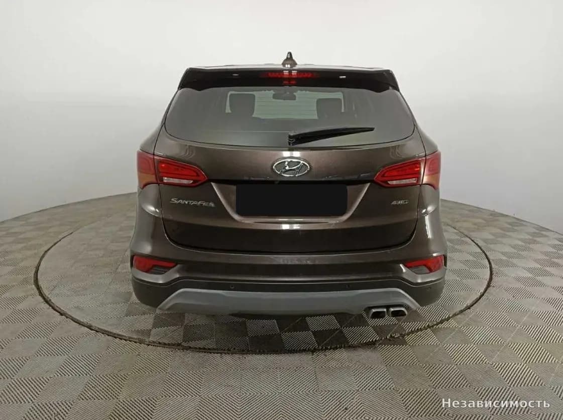 Hyundai Santa Fe 2017 с пробегом — фото 6