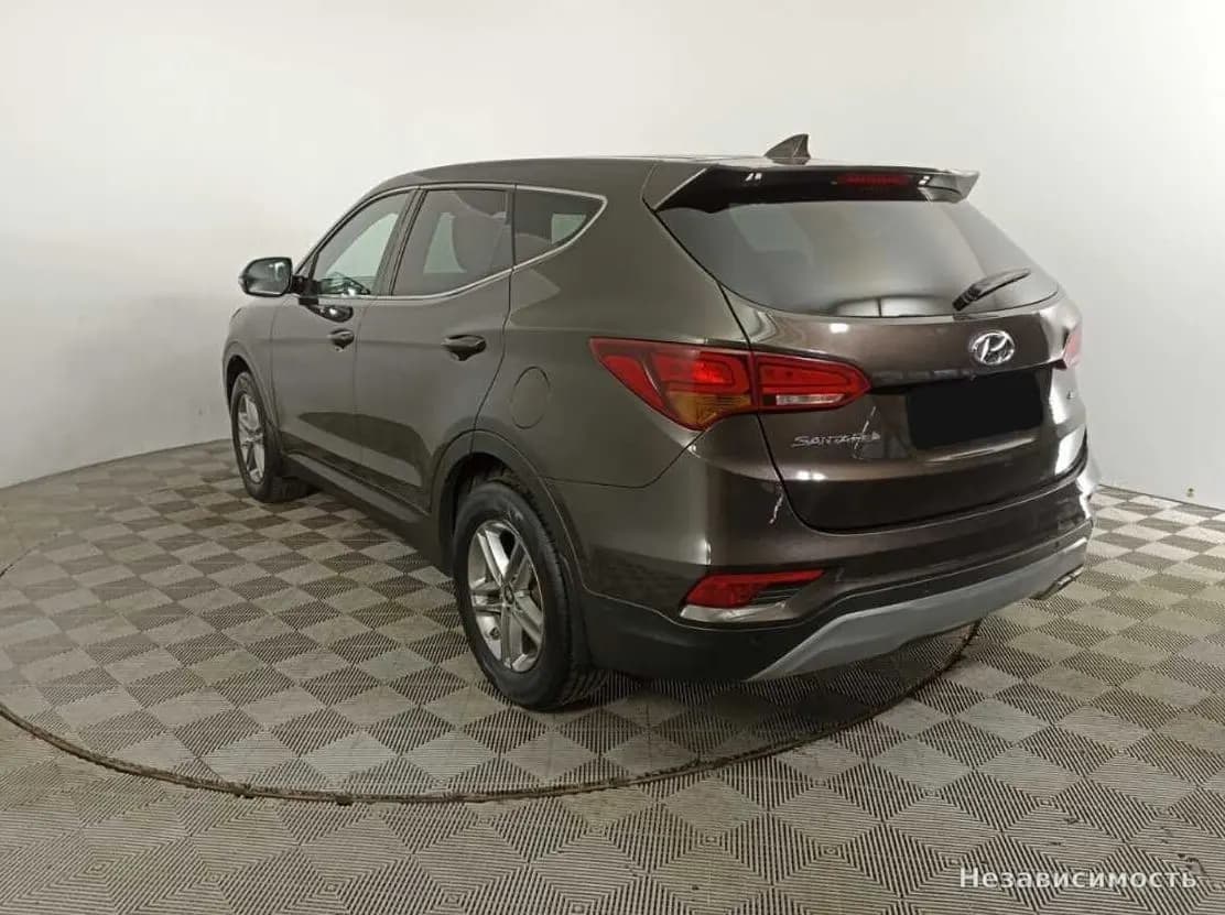 Hyundai Santa Fe 2017 с пробегом — фото 7