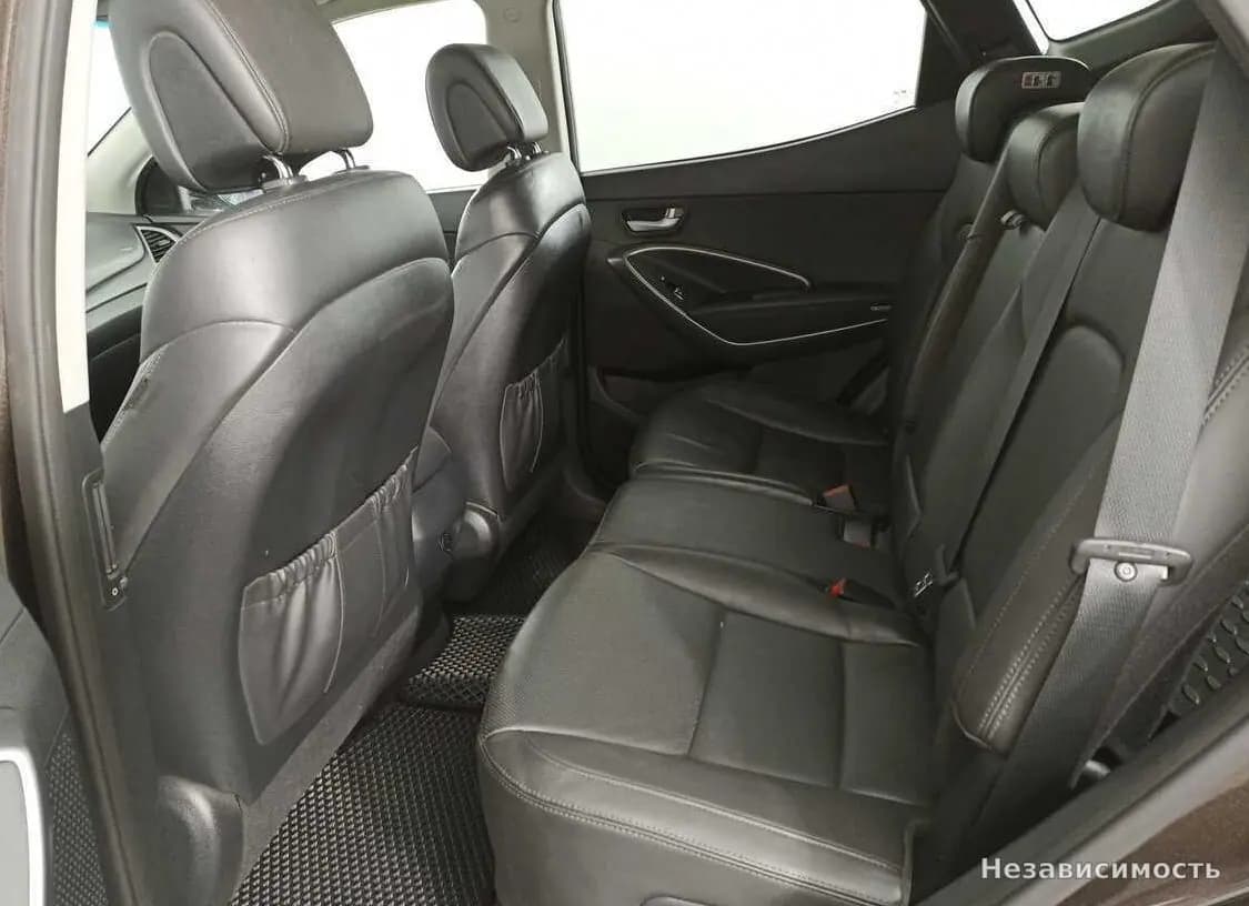 Hyundai Santa Fe 2017 с пробегом — фото 10