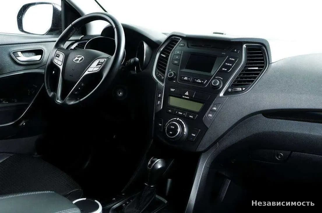 Hyundai Santa Fe 2014 с пробегом — фото 9